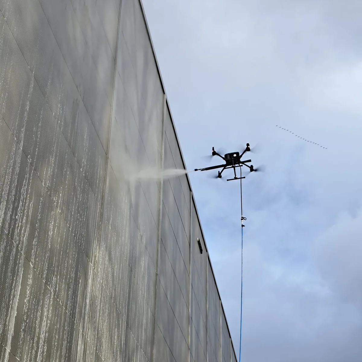 Pack formation drone démoussage de toiture par pulvérisation