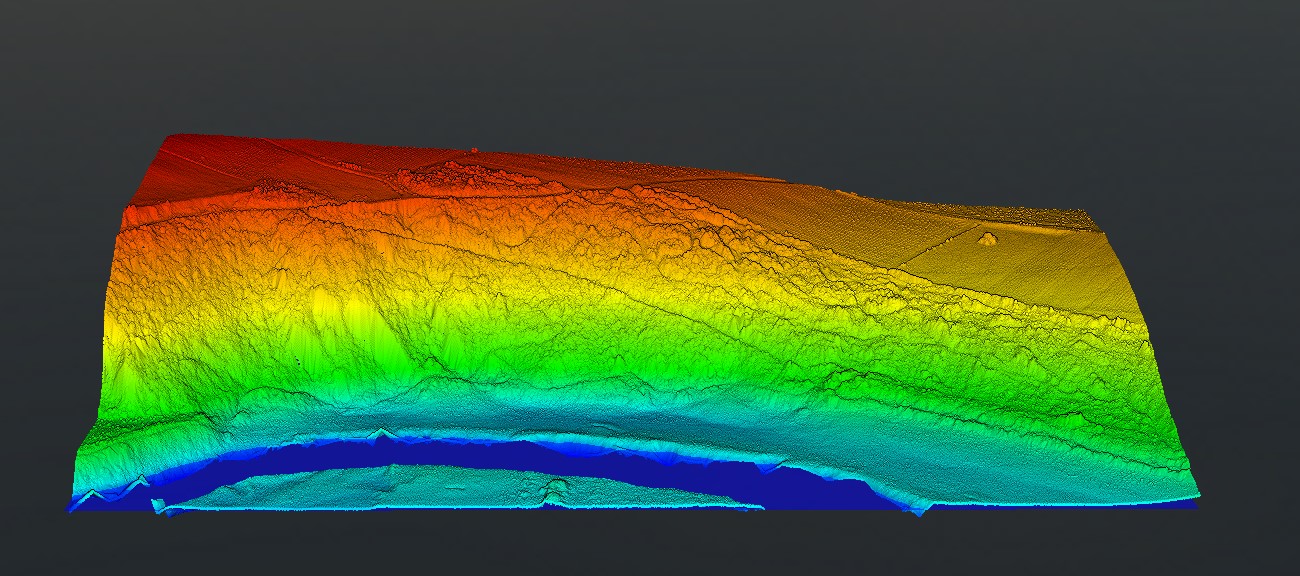 Drone équipé du capteur LiDAR DJI Zenmuse L2 en formation
